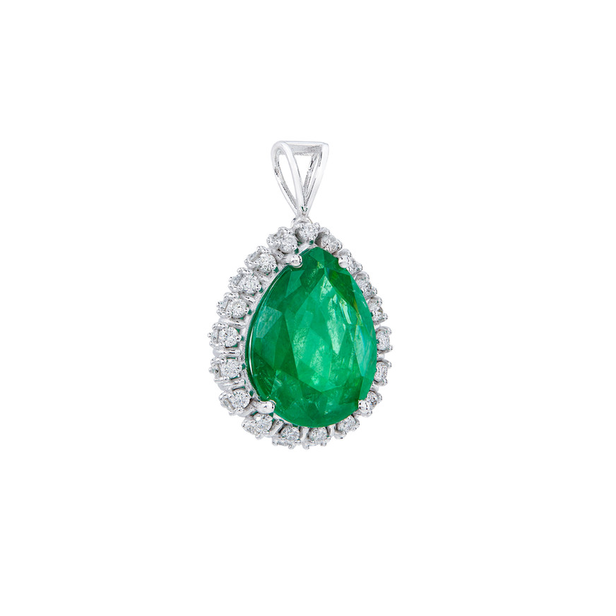 5.77 Ct Emerald Diamond Design Pendant