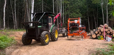 Service de sciage mobile en forêt avec équipement de transformation du bois sur place