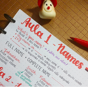 Como eu estudo idiomas em casa