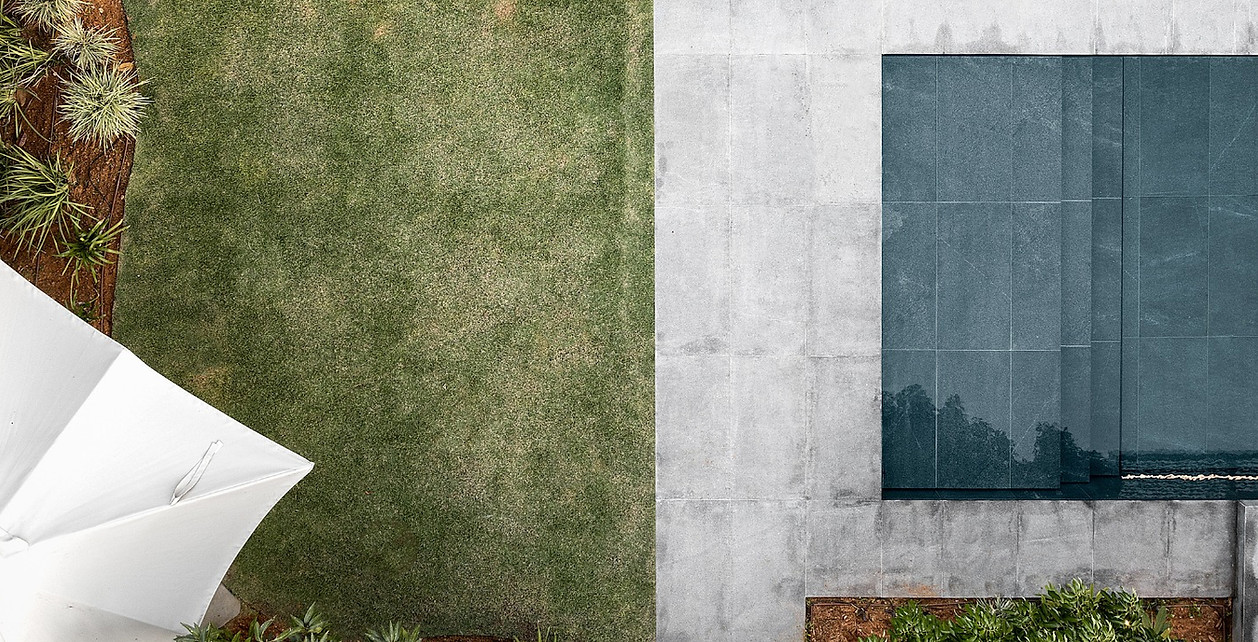 A pool with a Movable pool floor systems