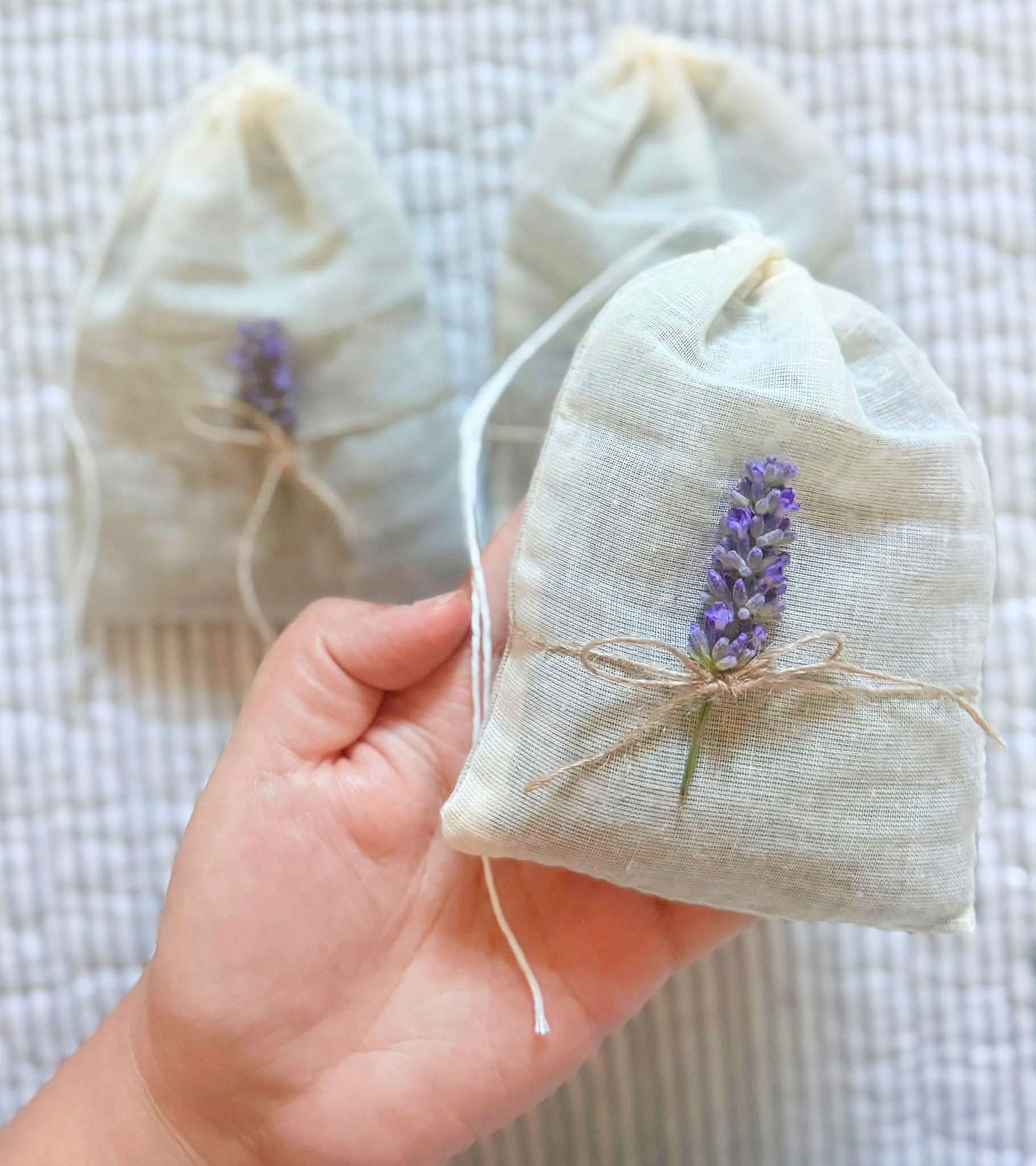 large hand-harvested lavender sachet