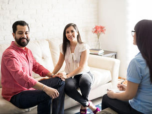 When to Consider Therapy for Couples