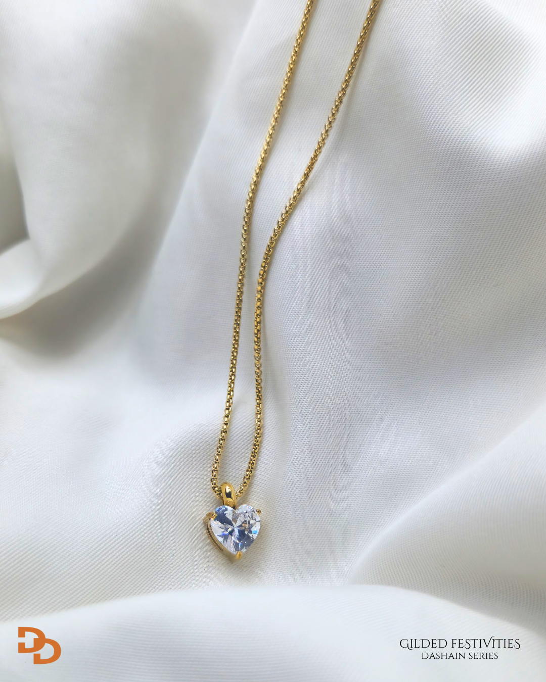 Noomi heart pendant necklace