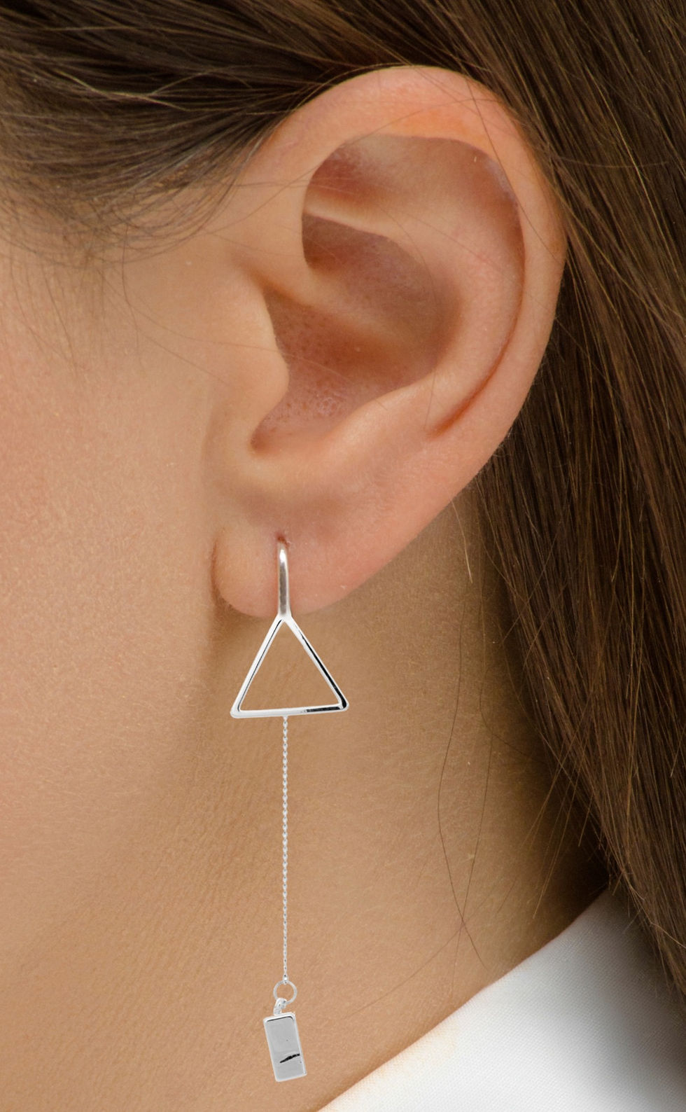 How to Rock Your Jewelry at the Workplace A Stylish Guide