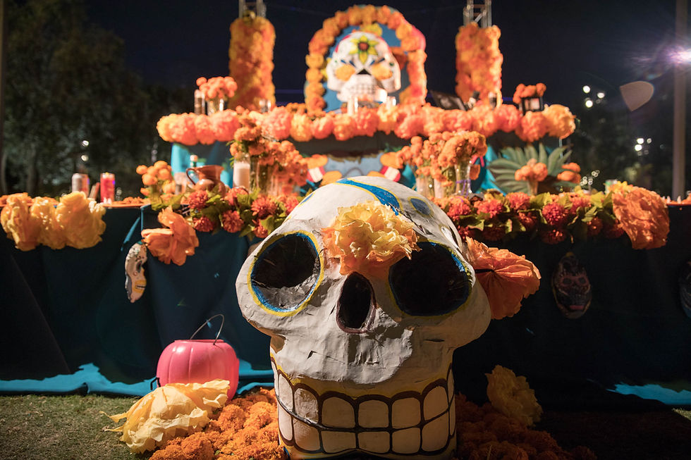 Día de los Muertos in Los Angeles 2026: Family Celebrations Beyond Forest Lawn