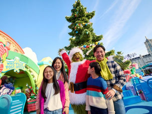 Magical Holiday Fun at Universal Studios Hollywood: Grinchmas, Harry Potter Christmas & More! 
