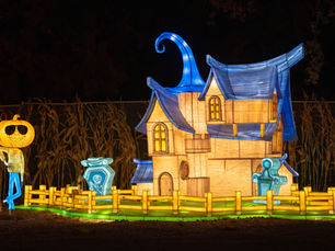 Family-Friendly Haunted Houses in LA 2026!