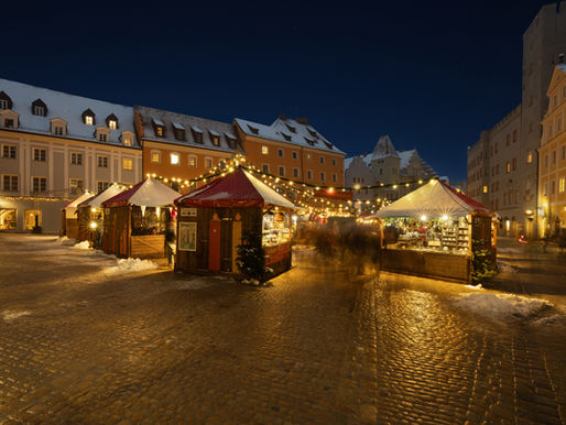 The Lucrezia Market, Christmas market in Regensburg at blue hour