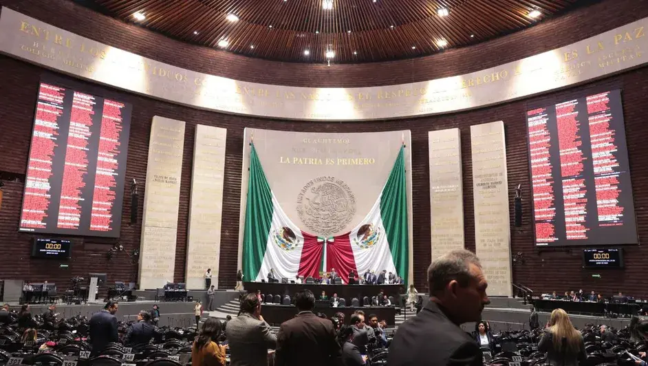 Diputados aprueban Ley del Sistema de Seguridad; eliminan plataforma de usuarios de telefonía móvil