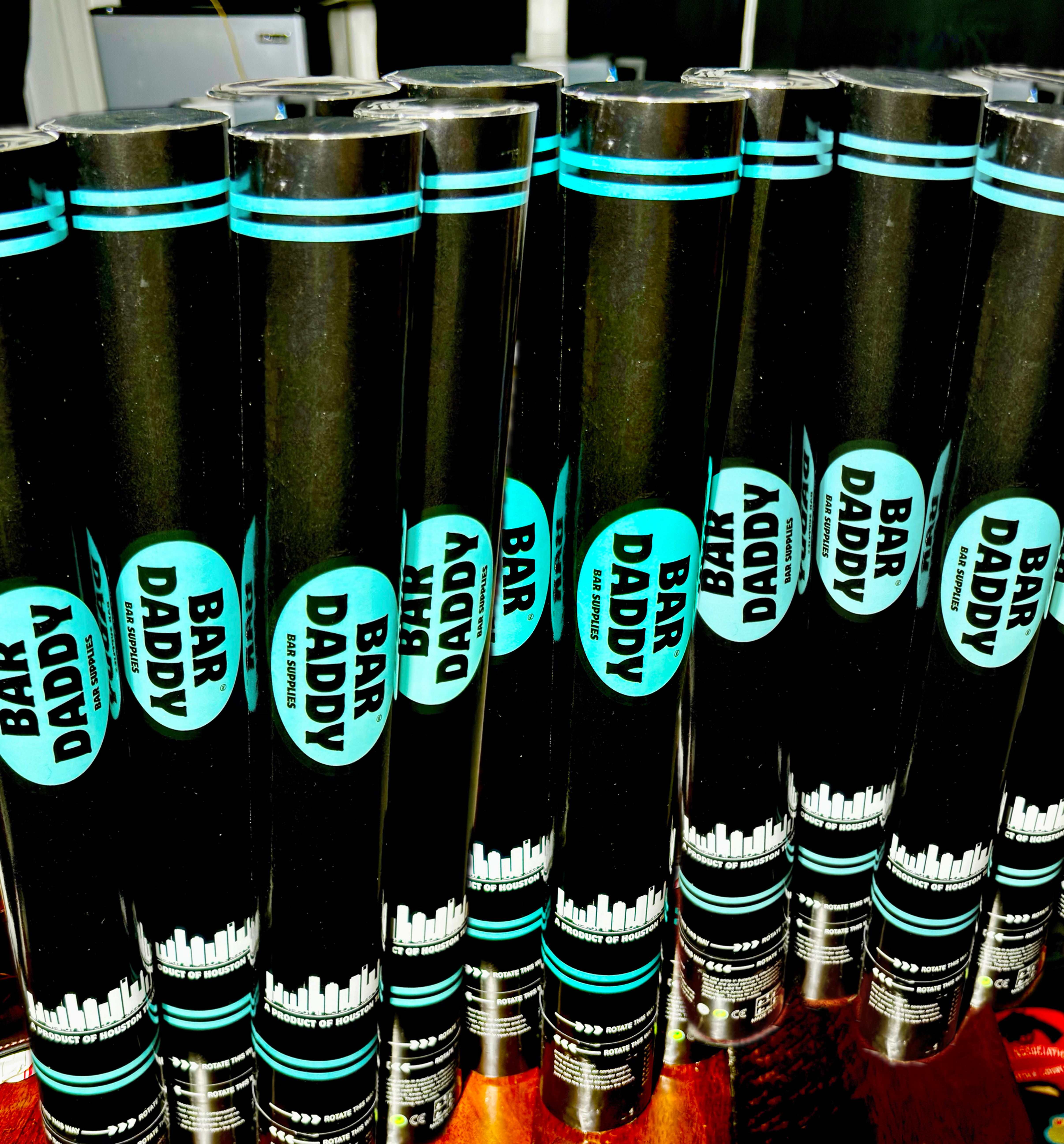 Confetti Poppers, 16"-72