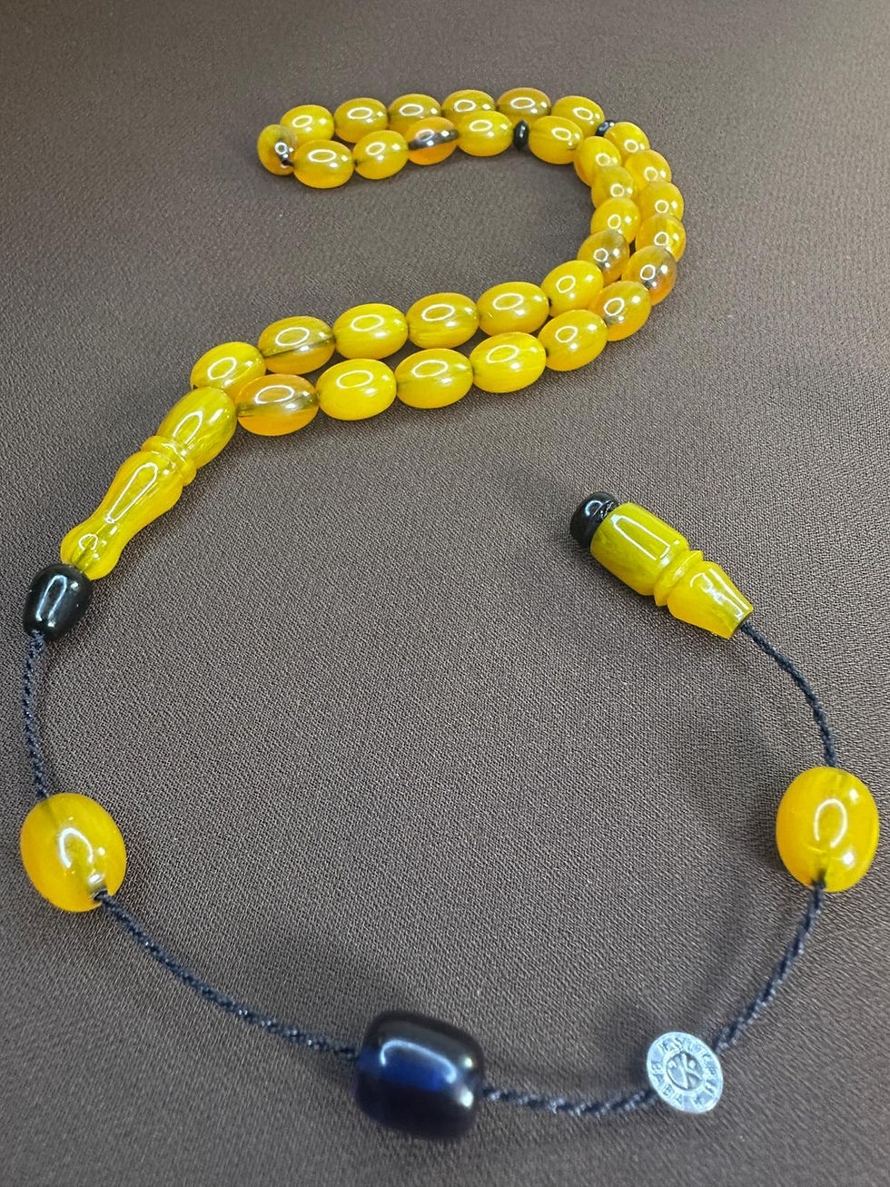 Miniaturbild: Mastercrafted by Şükrü Baba Yellow Pressed Amber Tasbih – Beyzi Cut