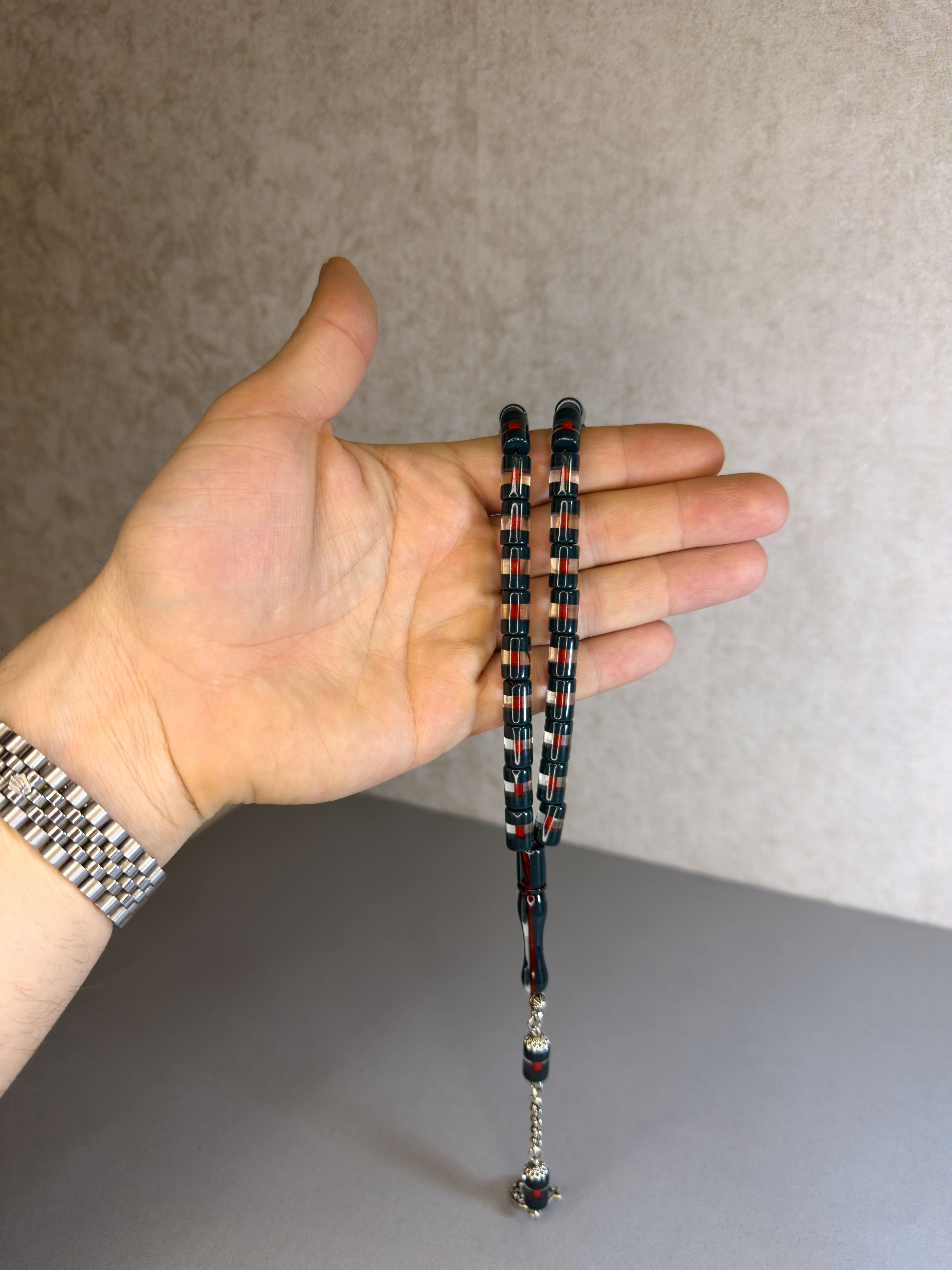 Sürmeli Fire Amber Tasbih – Dark Green & Red Core – Cylinder Cut
