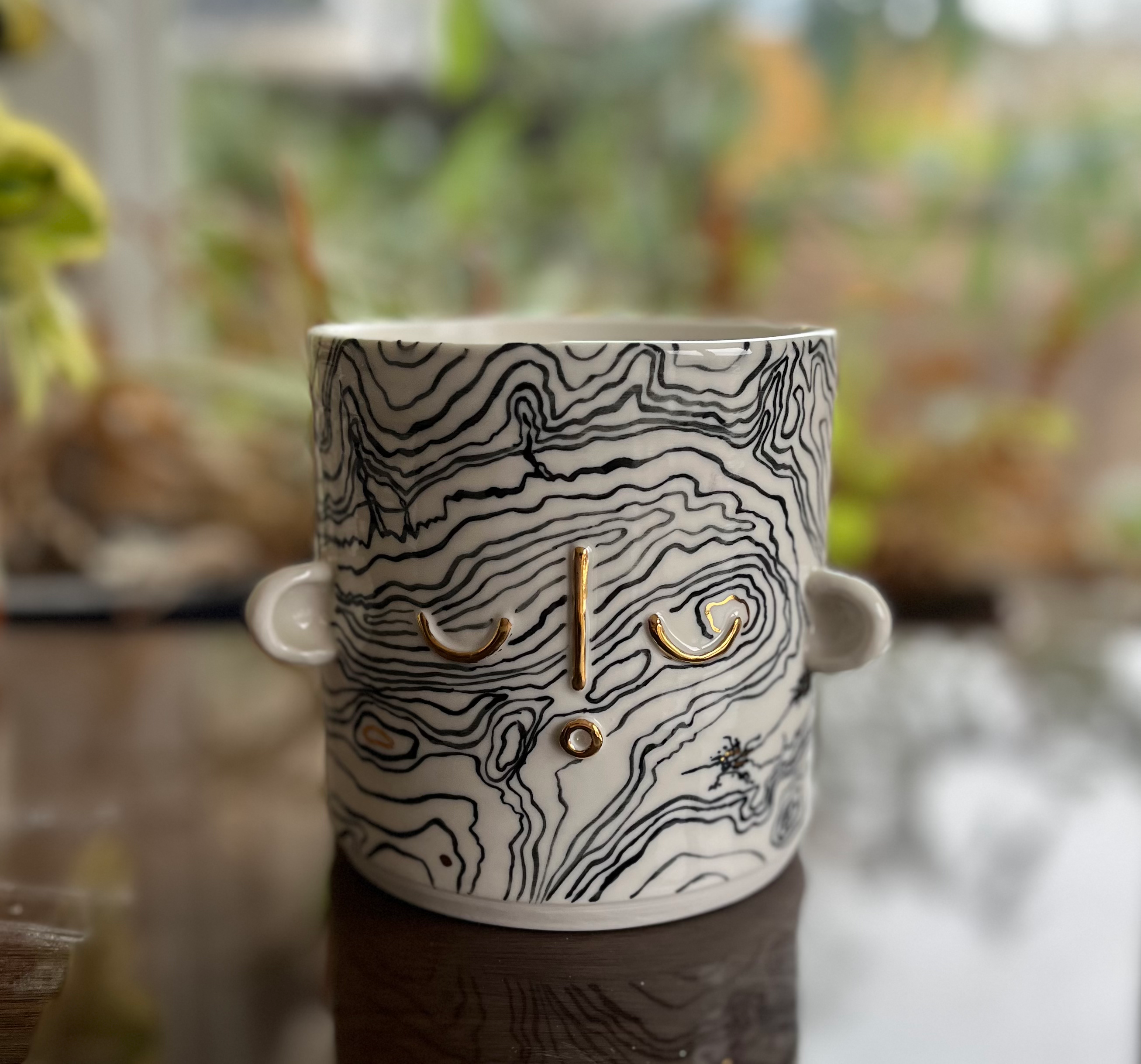 Castleton/ Mam Tor Contour Pot