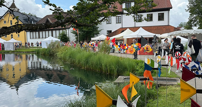 Kunsthandwerkermarkt am Kurpark