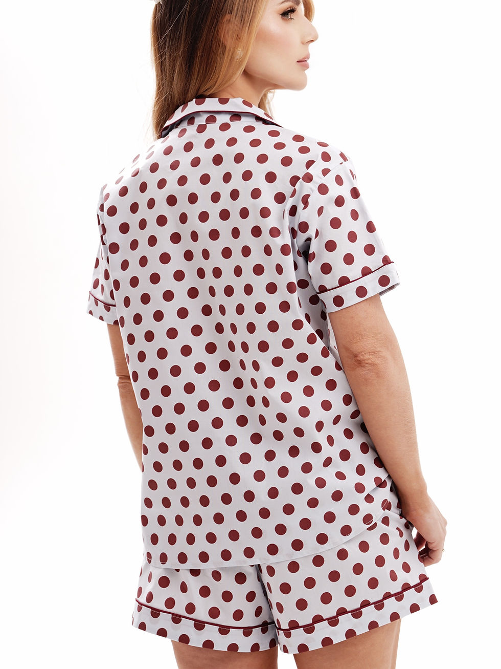 Miniatura: PIJAMA MUJER CAMISA CORTA Y SHORT - AZUL CON PUNTOS BORGOÑA