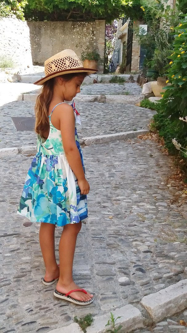 Miniature : Robe courte fille made in France "Champ de fleurs bleues"