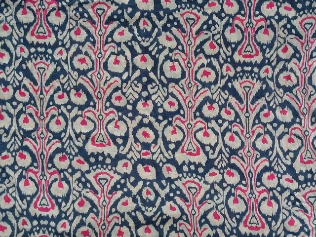 Miniature : Tunique Plissée Sans-Manches - Ikat - 16013TPSM