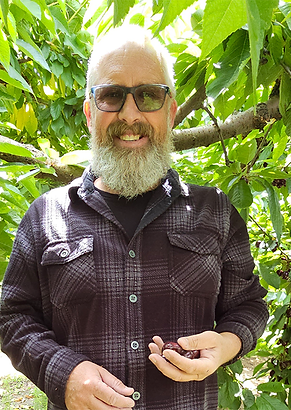 Kenny, co-founder of G&B Contracting, with over 30 years of experience in remodeling and custom carpentry in Idaho
