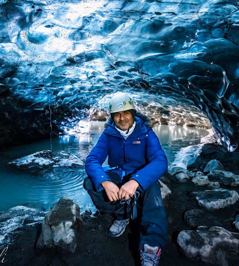 Hamid Obaid Al Ali  photgrapher traveling to iceland