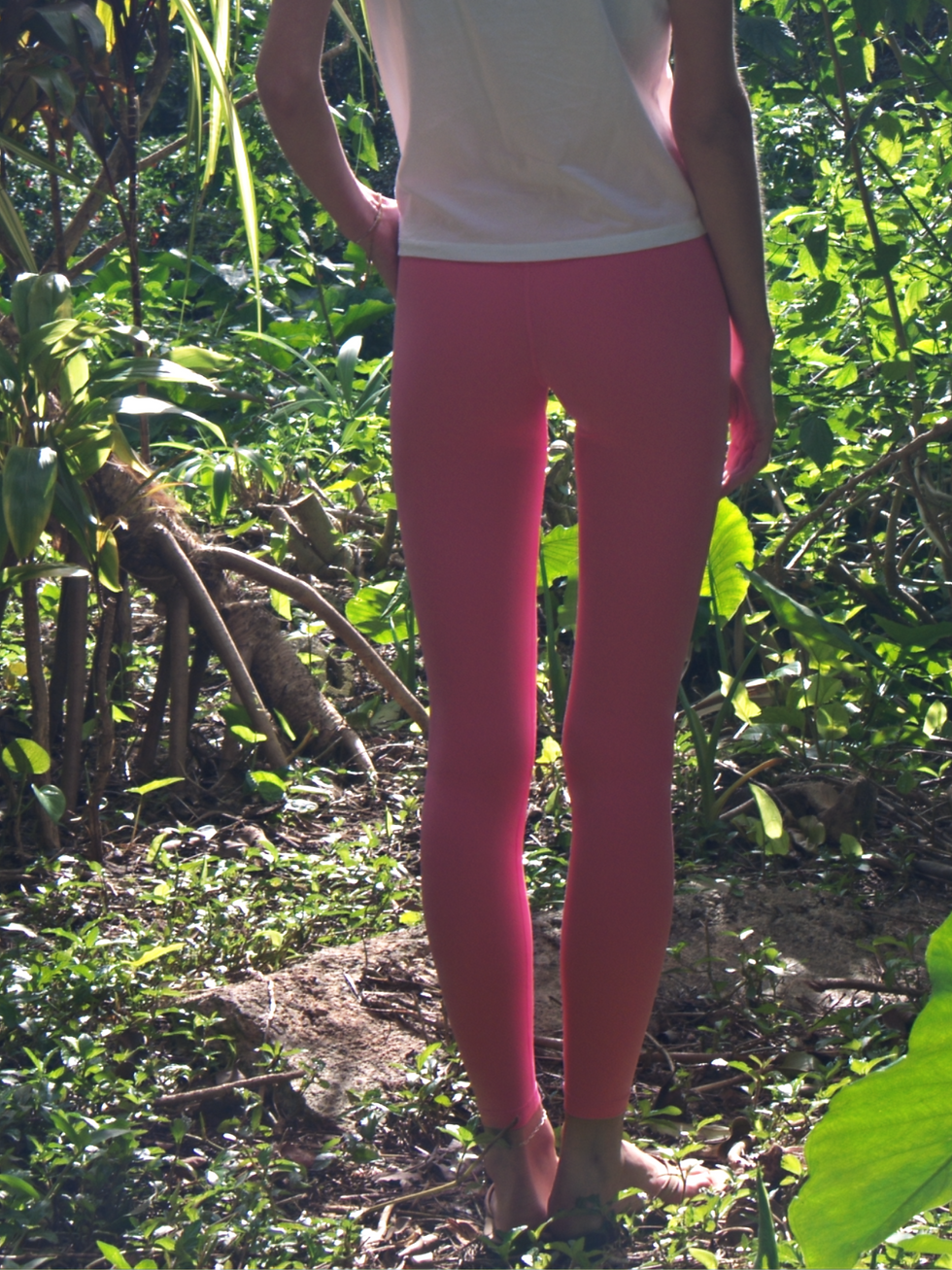 Thumbnail: Lahaina legging in ohi'a high waisted workout leggings back view on in a jungle in hawaii