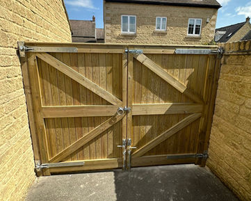 Driveway fence