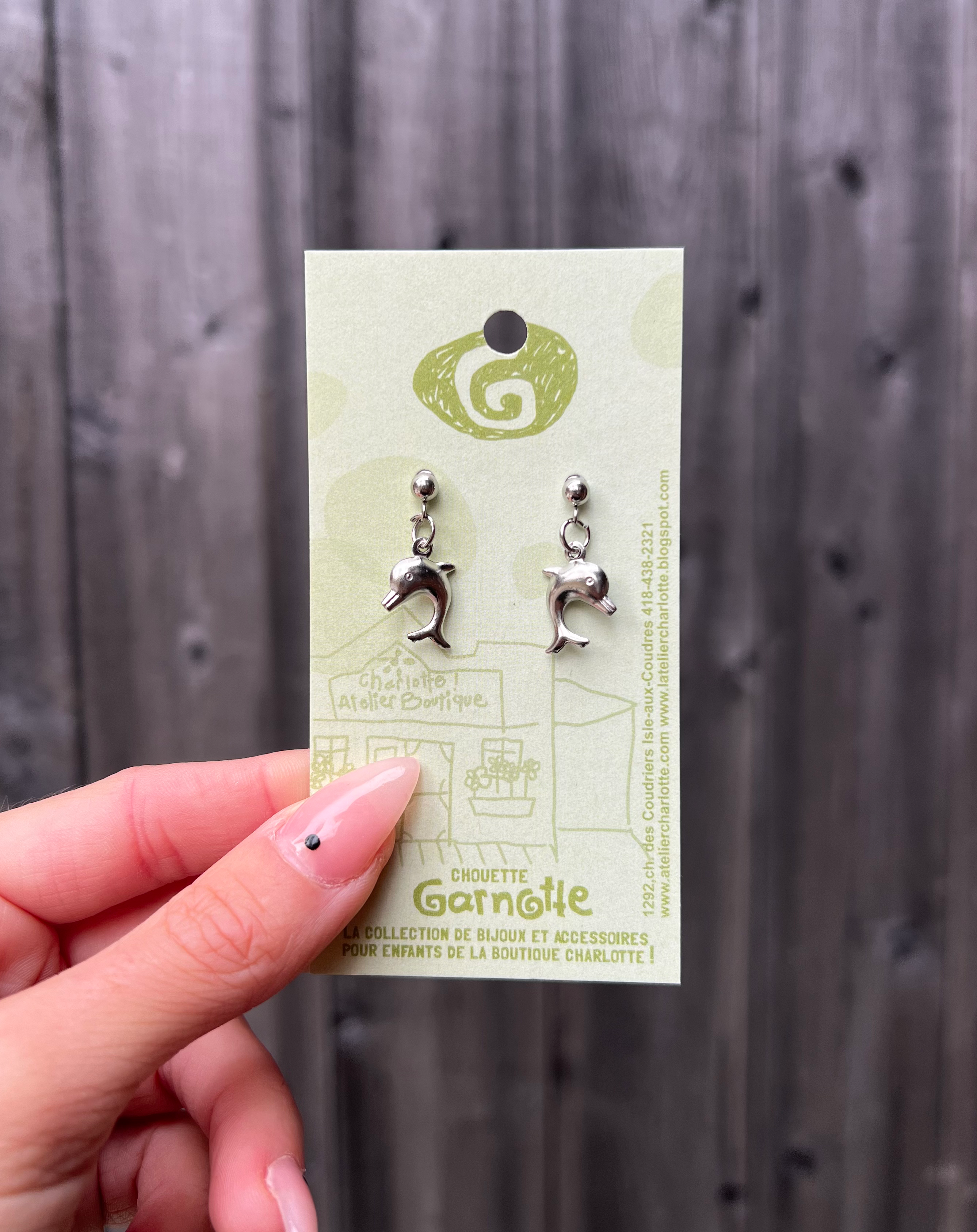 Boucles d'oreilles pour enfant avec dauphin