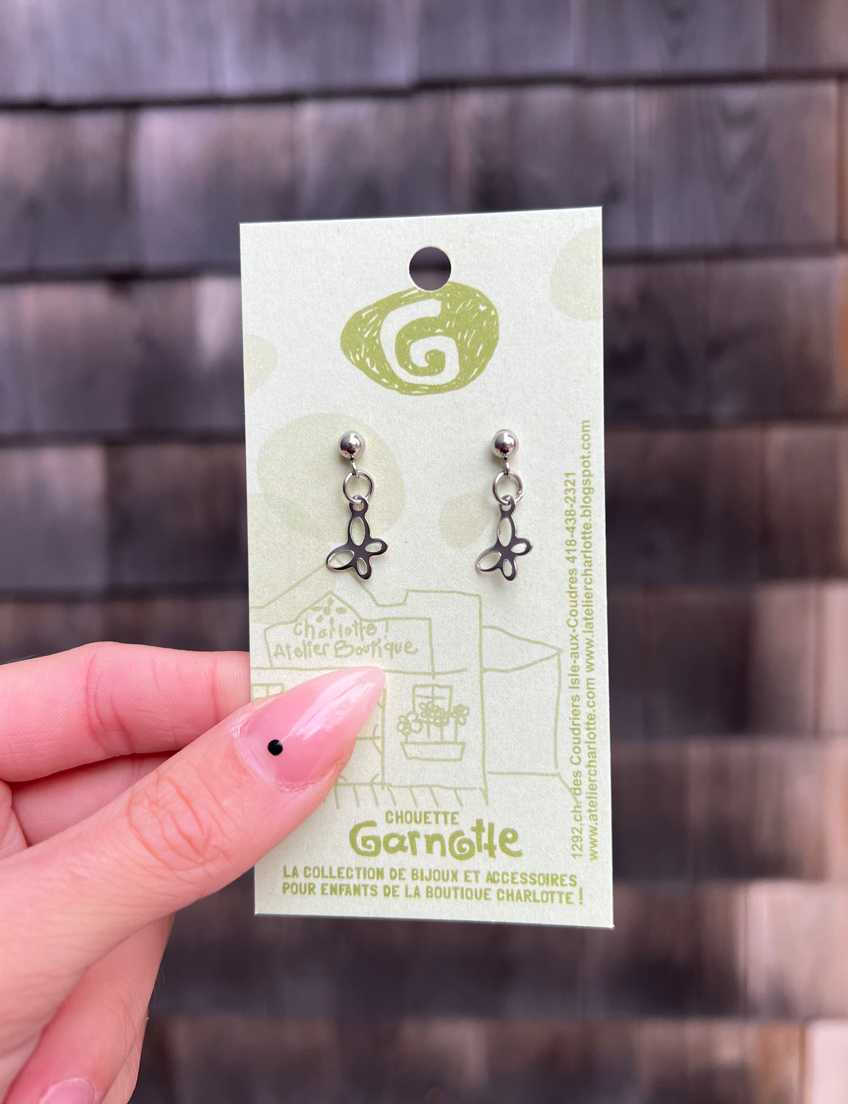 Boucles d'oreilles pour enfant avec papillon