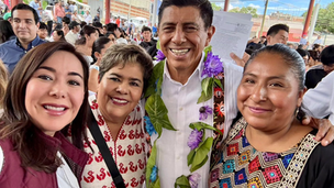 Como parte del modelo de atención directa “Trabajo que transforma tu Municipio”, la diputada Haydeé Reyes acompañó al gobernador Salomón Jara Cruz en una jornada de trabajo por las agencias de Trinidad de Viguera, Guadalupe Victoria y San Luis Beltrán, en la ciudad de Oaxaca de Juárez.