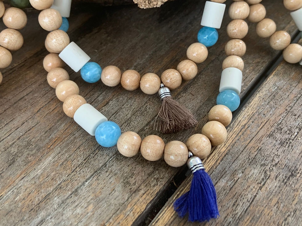 Miniaturbild: DogMala Halsband Zeckenschutz Hunde EM Holz Aquamarin Quaste hellbraun dunkelblau