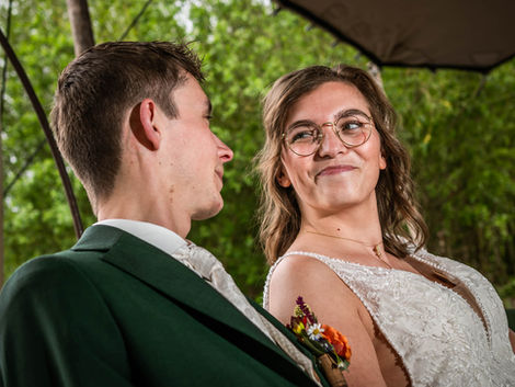 Het ja woord geven op de bruiloft gefotografeerd door award winning fotograaf - Hartog Fotografie