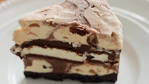The Best Homemade Ice Cream Cake