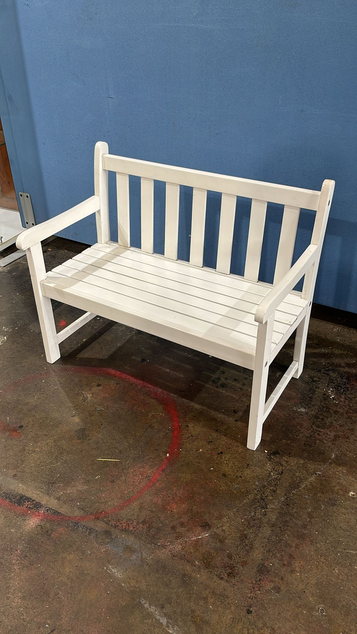 White Wooden Bench Seat – 2 Seater