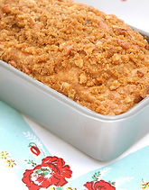 HONEY BANANA BREAD
with PECAN CRUMBLE