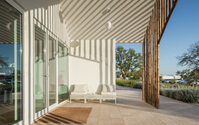 Modern sophisticated architecture that respects nature and adapts to its environment
