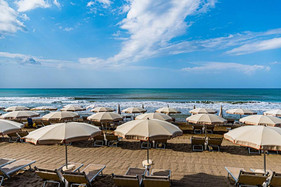 You would almost forget that you are not so far from the beaches