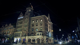 Hotel TwentySeven by night