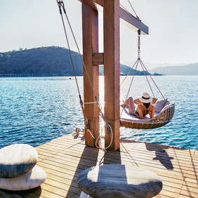 This is just stunning and definitely meets our standards of a Travel Gem image