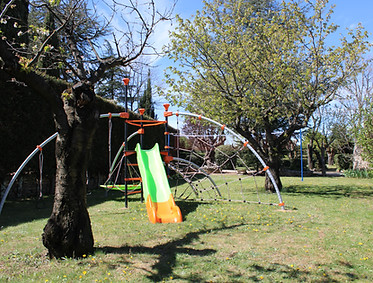 jeux_enfants_gite_ardeche_le_petit_vialto