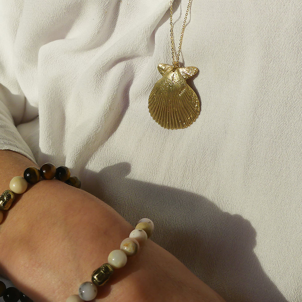 Thumbnail: Collier Sautoir coquille Saint Jacques