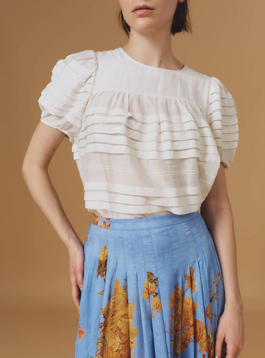 E5_OLYMPIA_OFF_WHITE_972_900x.webp