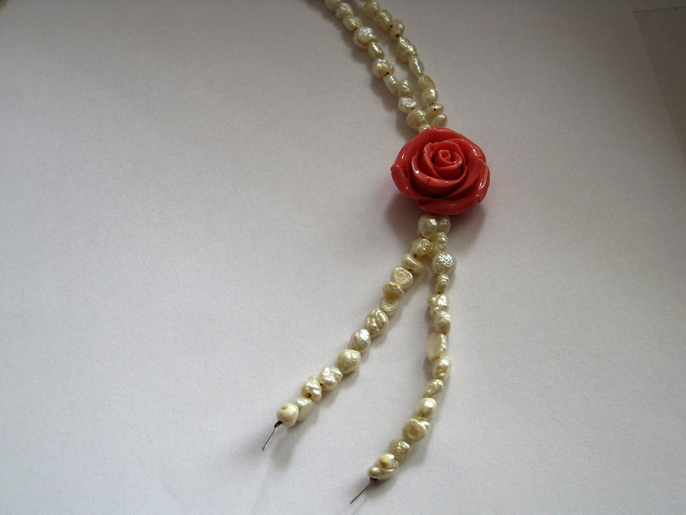 Thumbnail: Soft Rose Necklace