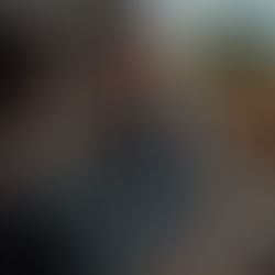 traurige, ältere Frau, Siver Ager Herbstzeit