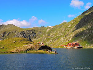 Herbstzeit.deBergsee in Romänien