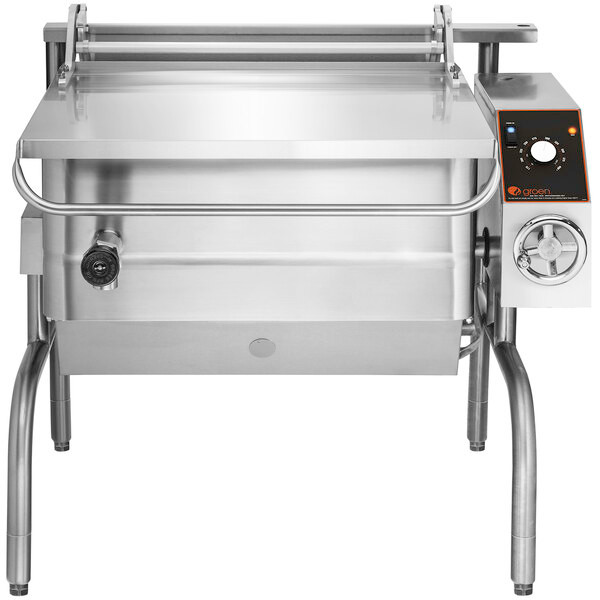 Groen BPM-40GC Stainless Steel 40-Gallon Tilting Natural Gas Braising Pan – 144