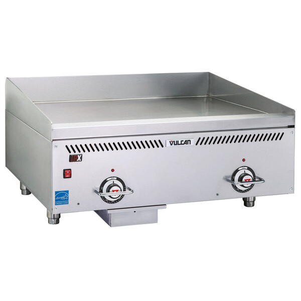 Vulcan VCCG24-IC Liquid Propane 24″ Griddle with Infrared Burners and a Rapid Re