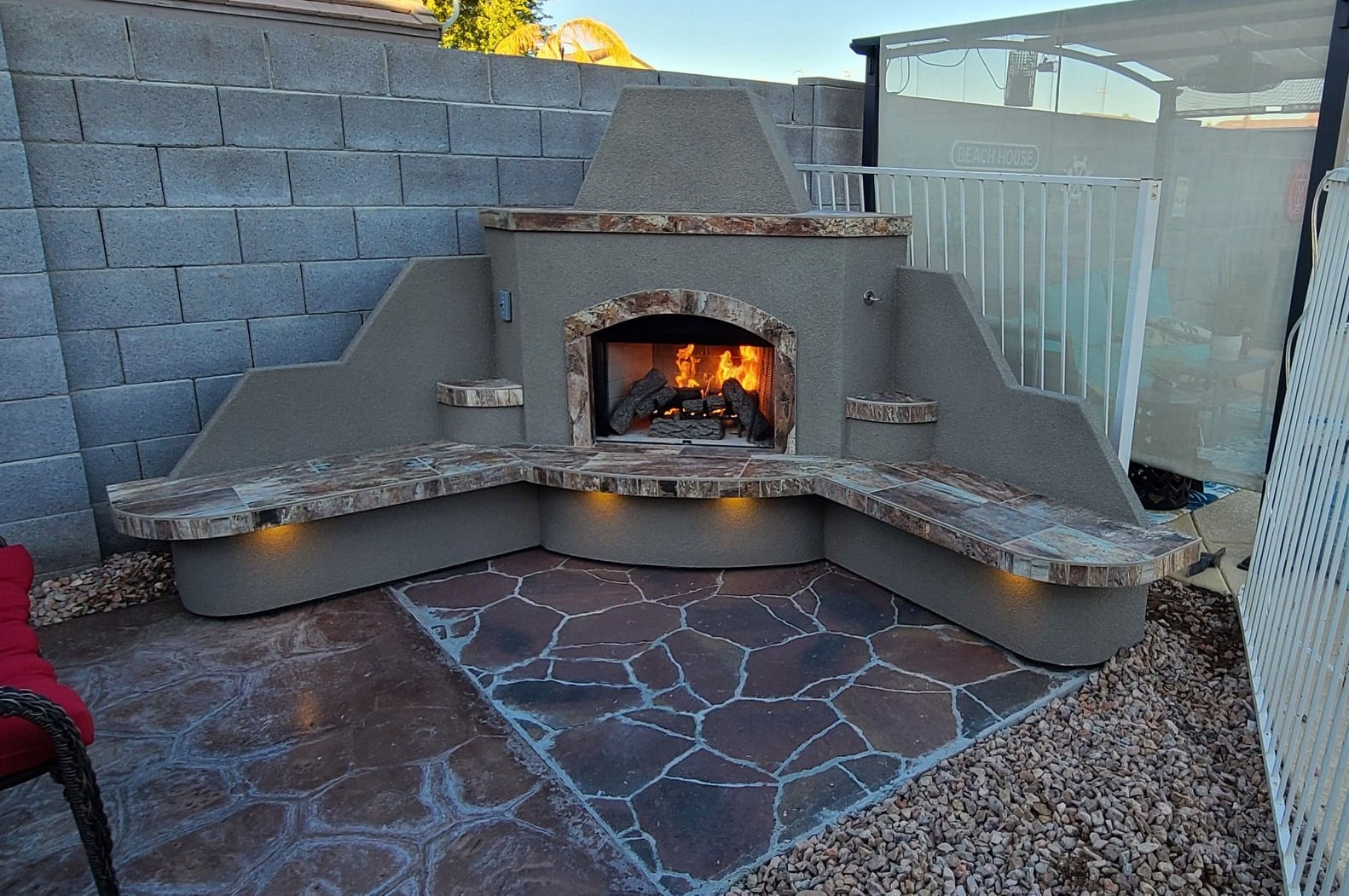 Kokomo Grills Santa Fe Outdoor Fireplace - Corner