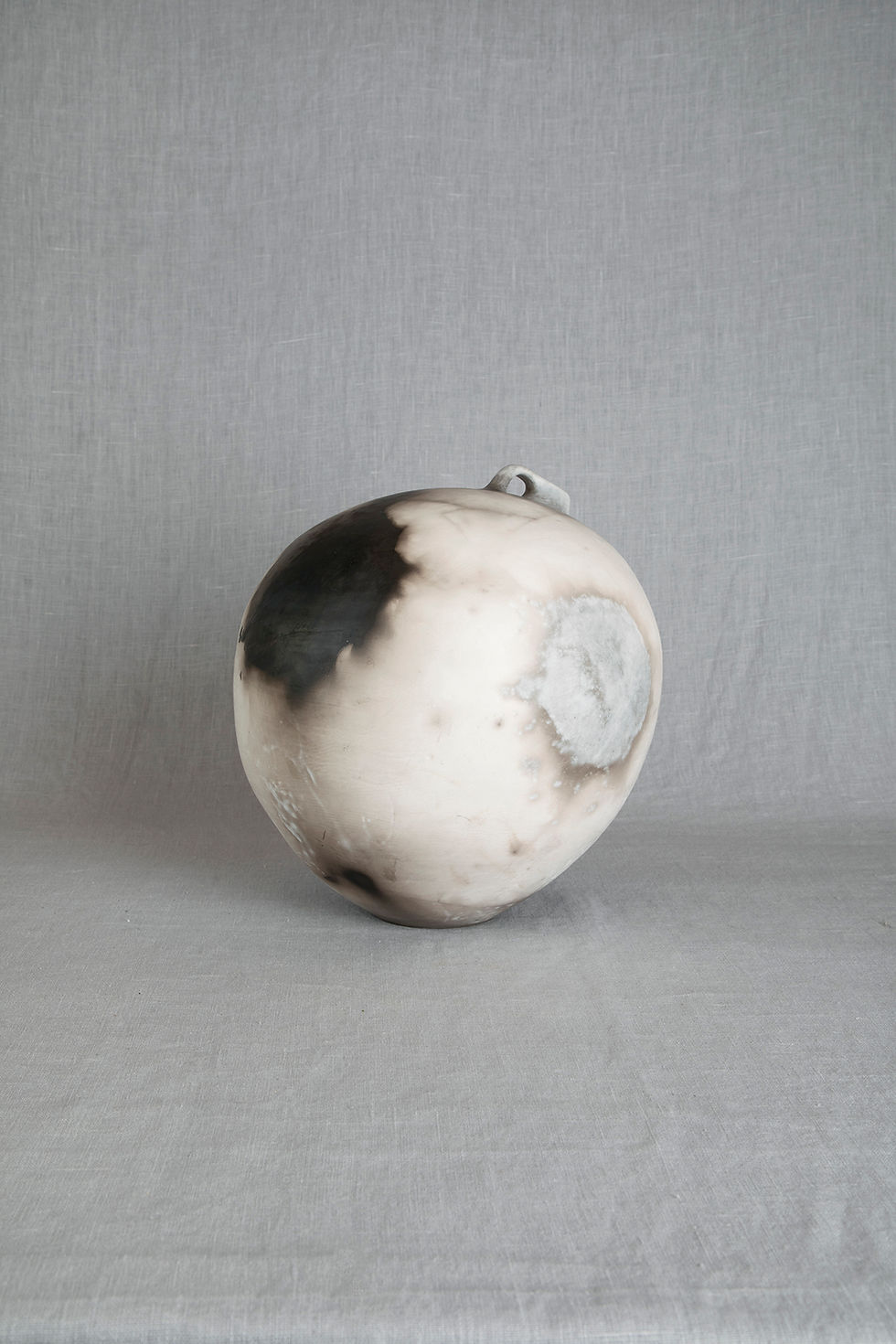 Thumbnail: Lunar Spouted Vessel
