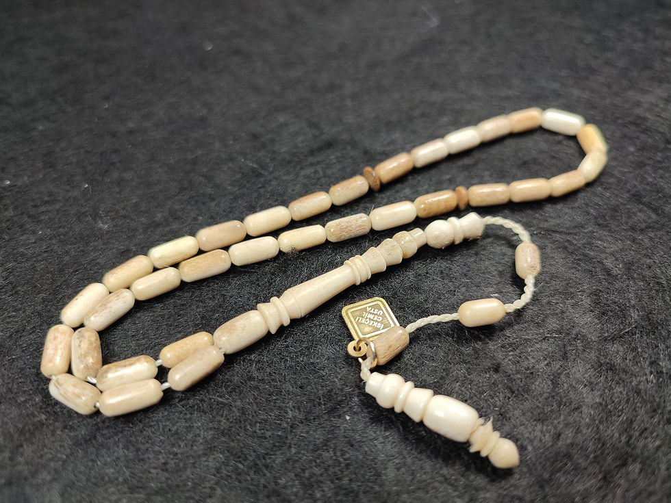 İSKEÇELİ CEMİL USTA İMZALI 10.10 GR REN GEYİK BOYNUZU