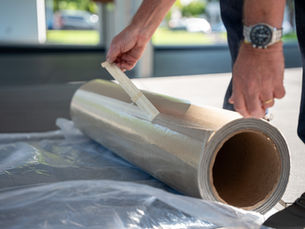 Mica slip plane for ferrous and non-ferrous foundries