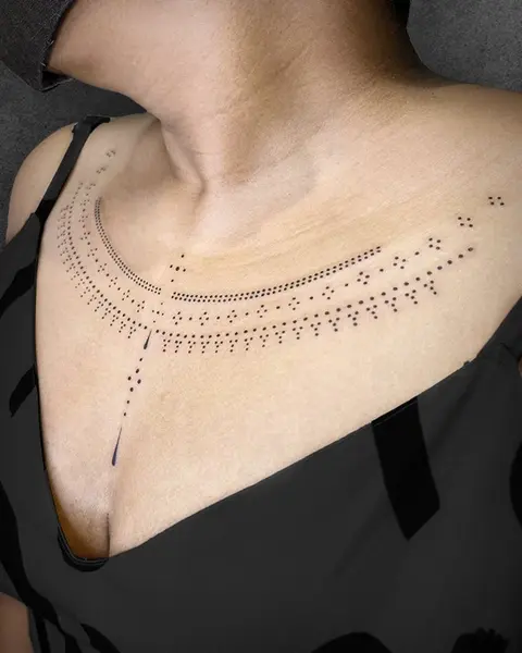 minimalist line art tattoo